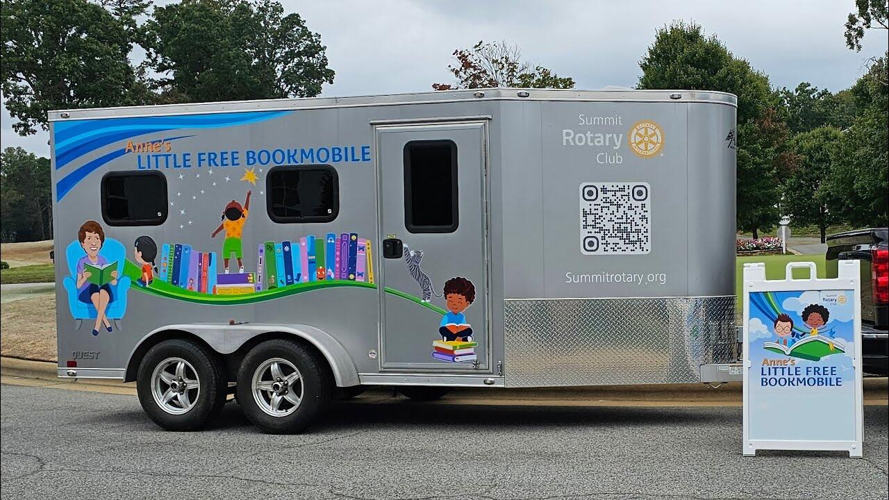 anna-bookmobile.jpg